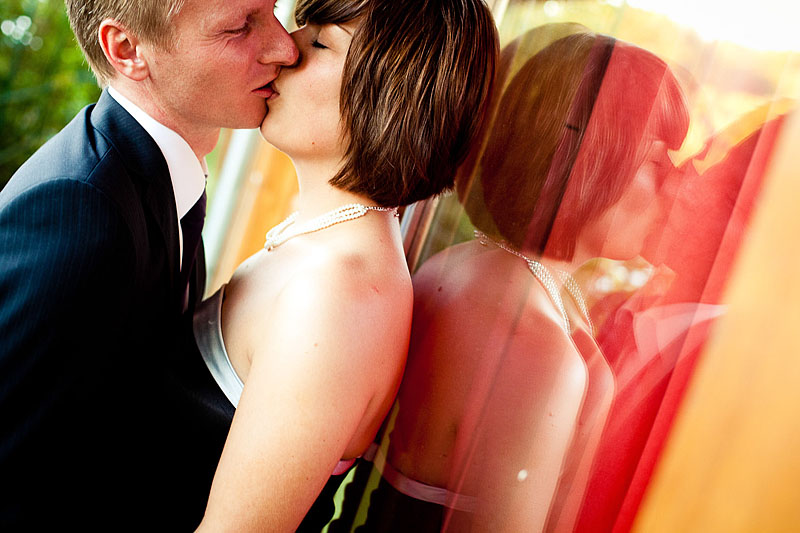 Hochzeitsshooting-mit-Gästen-einer-Hochzeit