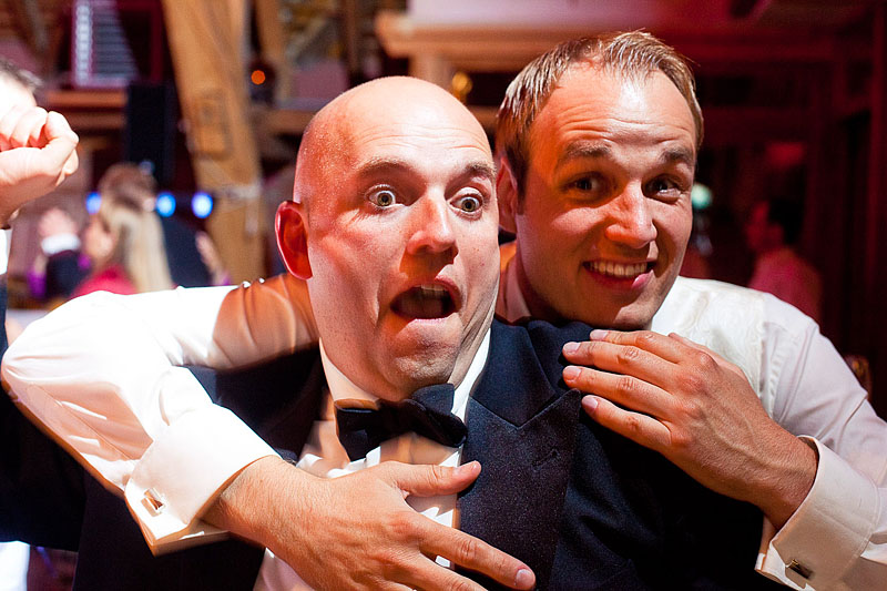 Hochzeit-feier-mit-freunden