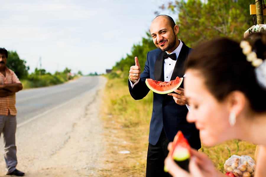 Hochzeitsportrait an romantischem See nähe Side Kumkoy