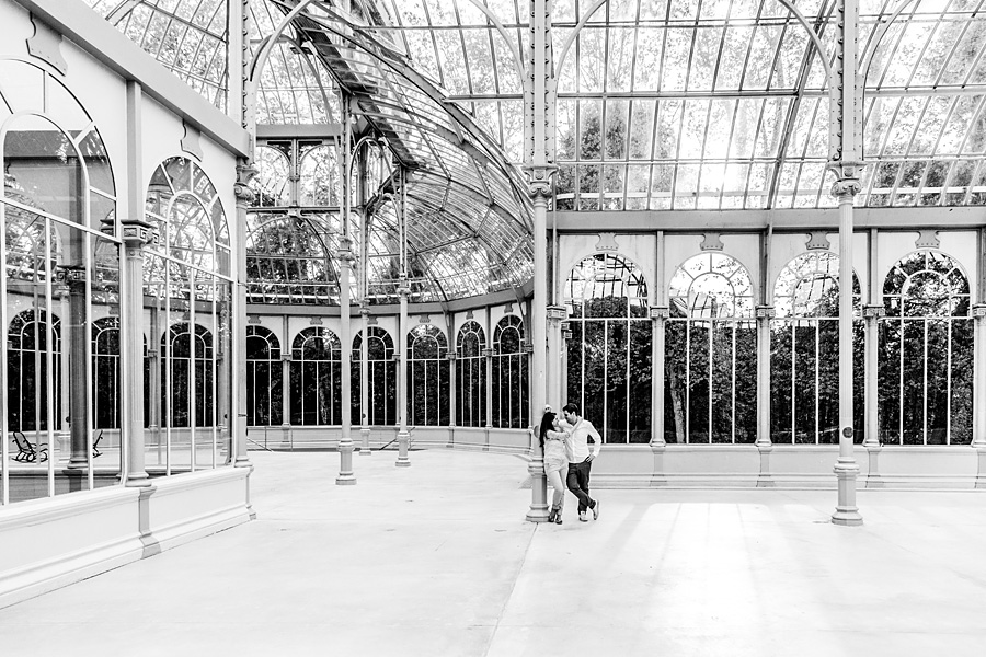 palacio cristal madrid verliebtes Paar foto