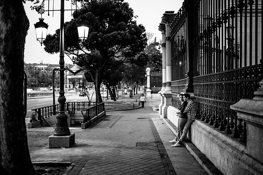 Ubahn Station in Madrid lovestory