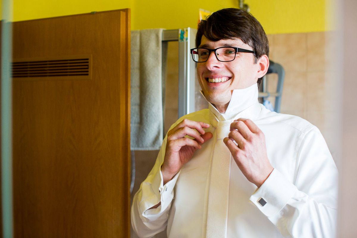 Sippelshof Hochzeit Fulda anziehen Bräutigam