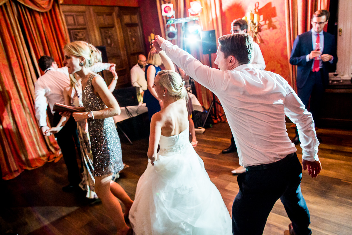 Tanz, Party, Hochzeitstanz, Hochzeit, Kronenschloesschen, Nacht, DJ