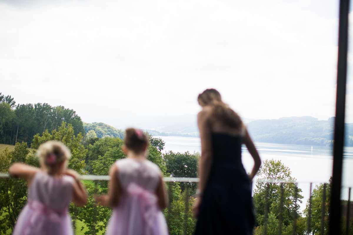 getting ready mit brautkindern im hotel schweiz seeblick