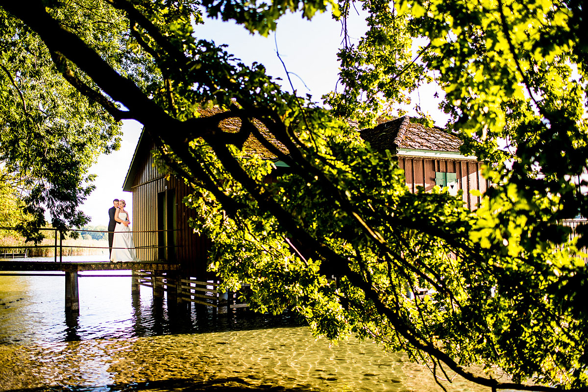 Portraits am Bootshaus in Hallwillersee Hotel seerose hochzeit