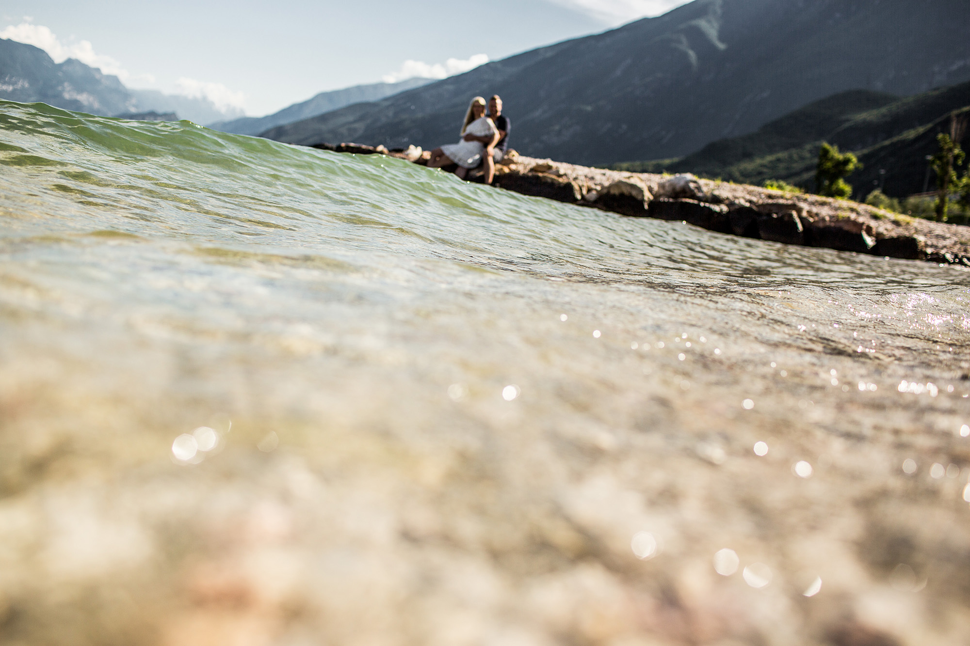 Gardasee, Malcesine, Wasser, See, Paar, umarmung, Sonnenaufgang, Strand, Sommer