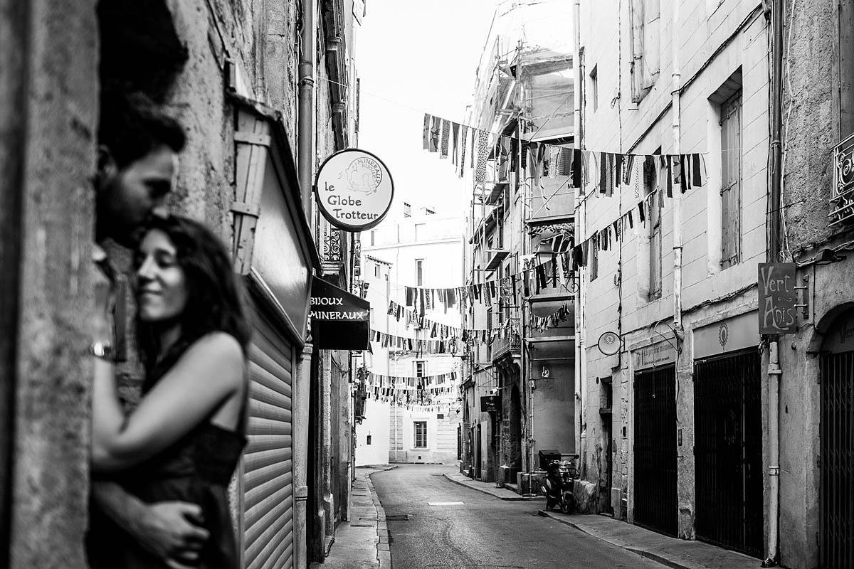 Engagement - Paarfotos in Montpellier - liebe - verliebt