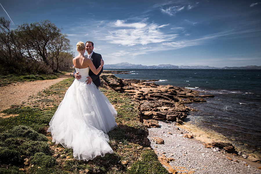 Wunderschönes Hochzeitsbild in Mallorca auf Fotoreise