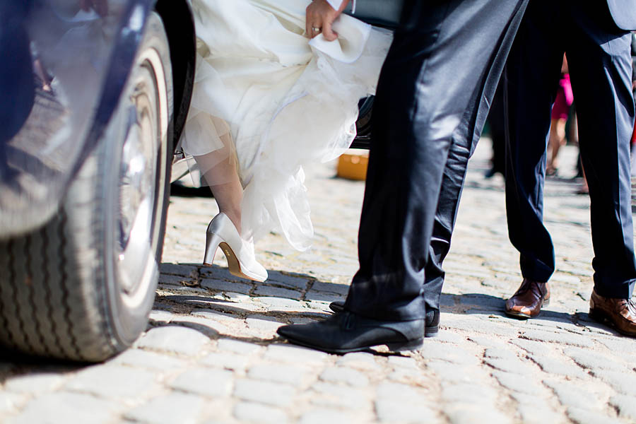 Brautschuh mit Absatz auf Hochzeit
