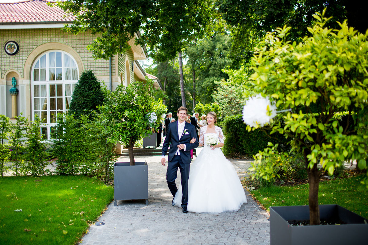 Brautpaar im Park Mondorf Hochzeit