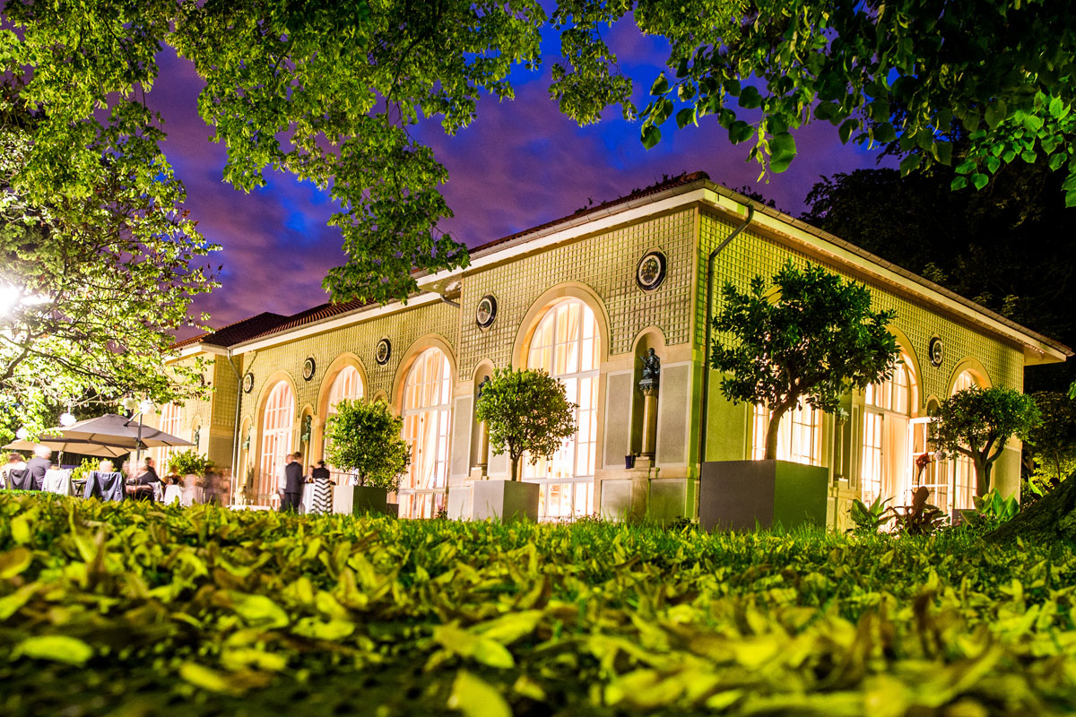 Orangerie Mondorf in Hochzeit Luxemburg bei Nacht