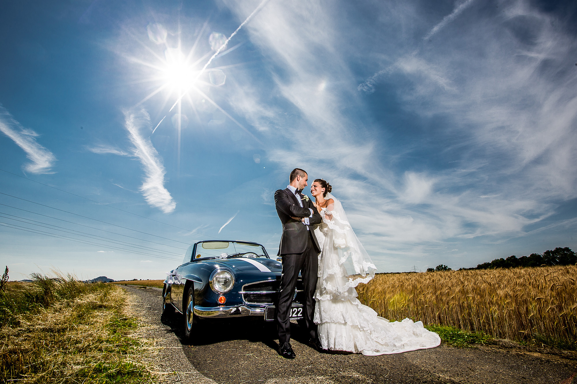 Portrait Bride and Groom Luxemburg, Portrait, Wedding, Hochzeit, Luxus, Luxushochzeit, Mercedes benz, Freude, Love, romance, romantisch