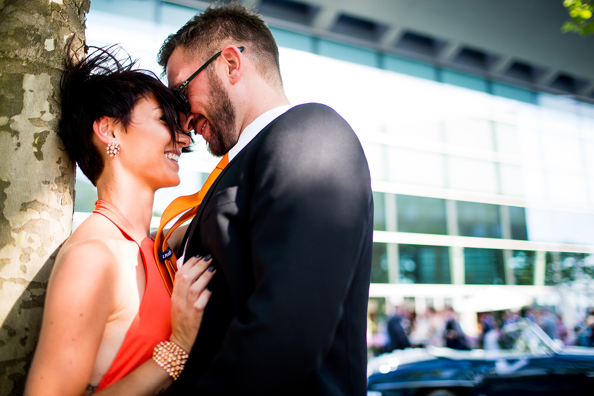 Luxemburg, Couple, in love, liebe, romantisch, lachen, Baum, philharmonie, kuss,